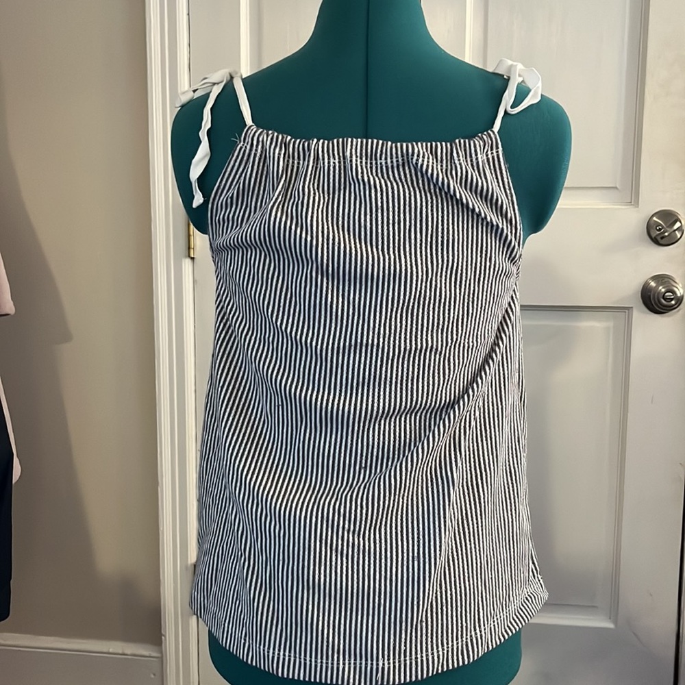 Copper key sleeveless blouse